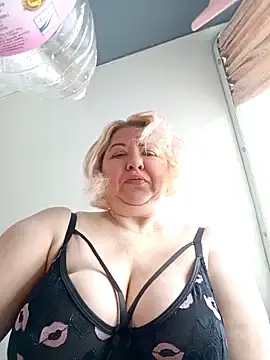 URALS-BOOBS  live sex cam