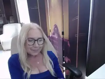 Sofia_xkiss  live sex cam