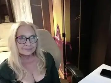Sofia_xkiss  live sex cam