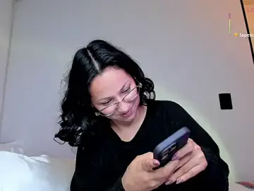 Anyi_1  live sex cam