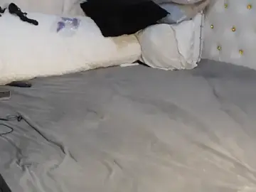 CherryColla  live sex cam