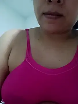 Dakota911  live sex cam