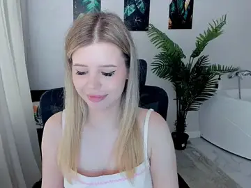 FollowLovee  live sex cam