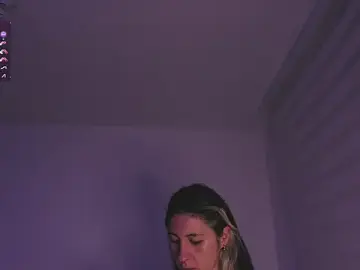 K2xxKrawl  live sex cam