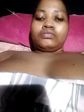 Lianamhlongo  live sex cam