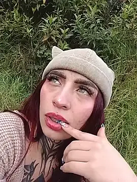 Rouxx_1  live sex cam