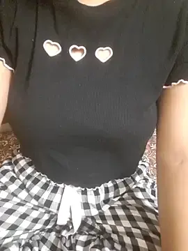 Tanya_singh0  live sex cam