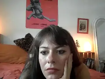 Chouchoutte-  live sex cam