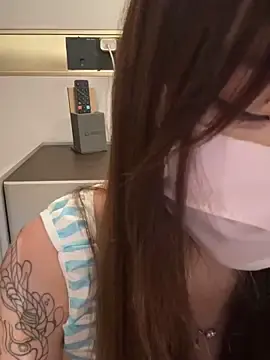Kkkiii-42  live sex cam