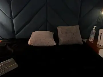 Sotf-charlotte  live sex cam