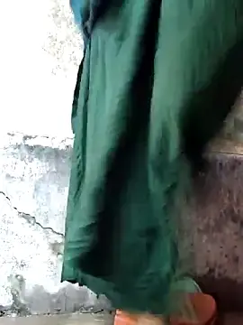 Hot_malika1  live sex cam