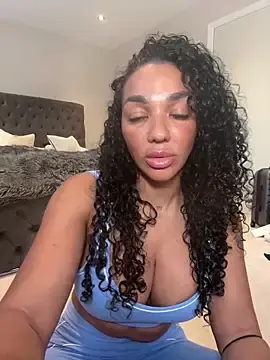 Jessika-Milf  live sex cam