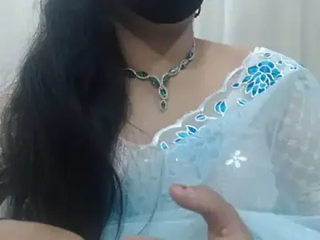 Lovely_Siri_23  live sex cam