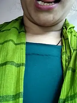 Miss_Sakina  live sex cam