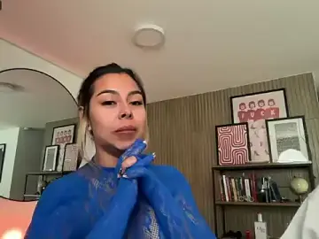 NinaDoll_  live sex cam