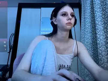 SaraDebey  live sex cam