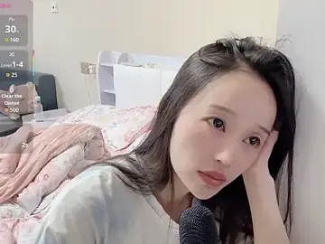 Yaya-20  live sex cam