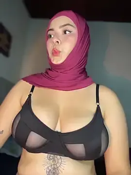 Aneesa_darzi  live sex cam