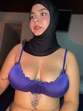 Aneesa_darzi  live sex cam