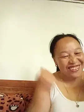 Lylylai  live sex cam