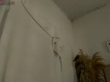 Manuboobss  live sex cam
