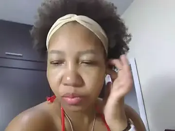 Megan-hotxx  live sex cam