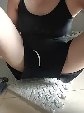 Hunger98  live sex cam