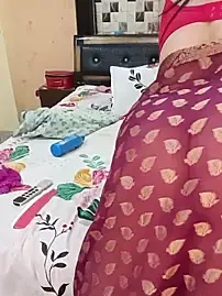 PRIYA_22  live sex cam