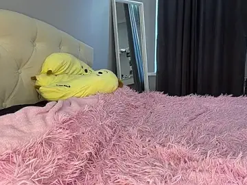 ShadowBarbie  live sex cam