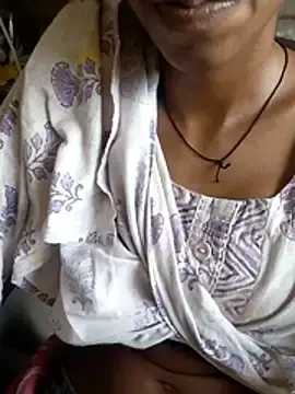 Shivanising67  live sex cam