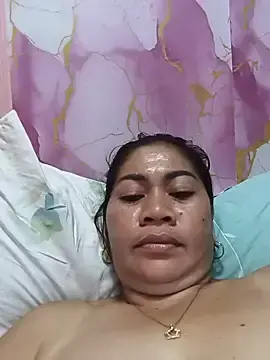 SweetChubbyMommy_02  live sex cam