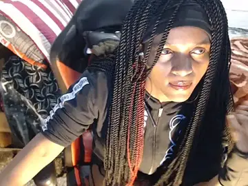 Sexyjustin202  live sex cam
