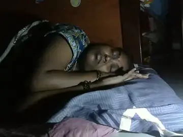 Sleepingwifes  live sex cam