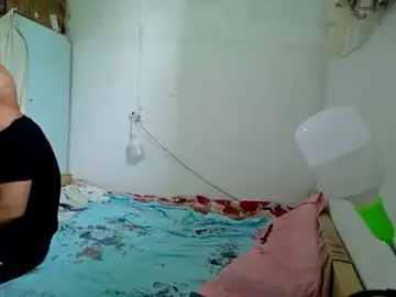 Wy92hsm  live sex cam