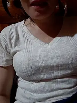 -Titin-  live sex cam