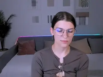 AnnaThorne  live sex cam