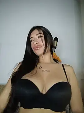 Cali99ope  live sex cam