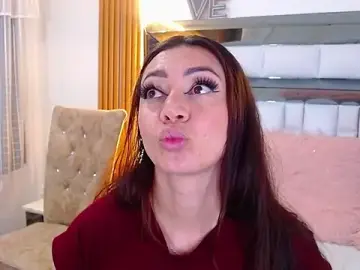 Rebecagoldene  live sex cam