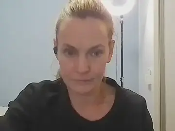 Annylove1  live sex cam