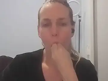 Annylove1  live sex cam