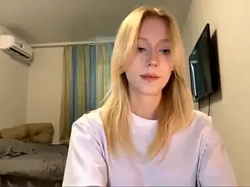 BossedFrog  live sex cam