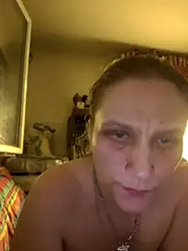 Maya381  live sex cam