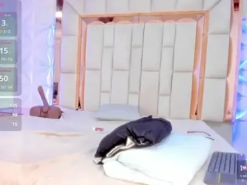 Sarah_Adamss  live sex cam