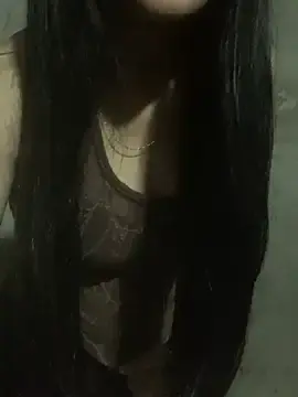 Tran_DungXX  live sex cam