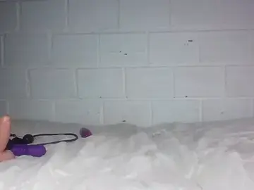 Sexswetboll  live sex cam