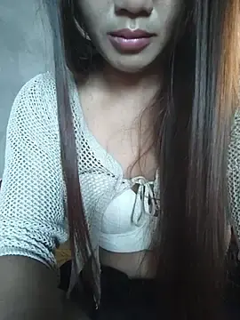 Xinhxinh-cute  live sex cam