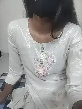 Amisha_kaur  live sex cam