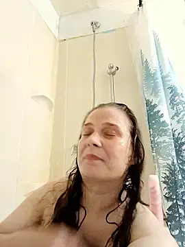 Couple2Bnaughty  live sex cam