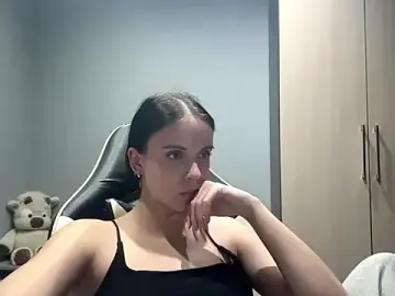 Hisaky  live sex cam