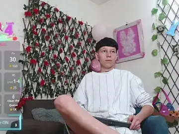 LiamBrown09  live sex cam